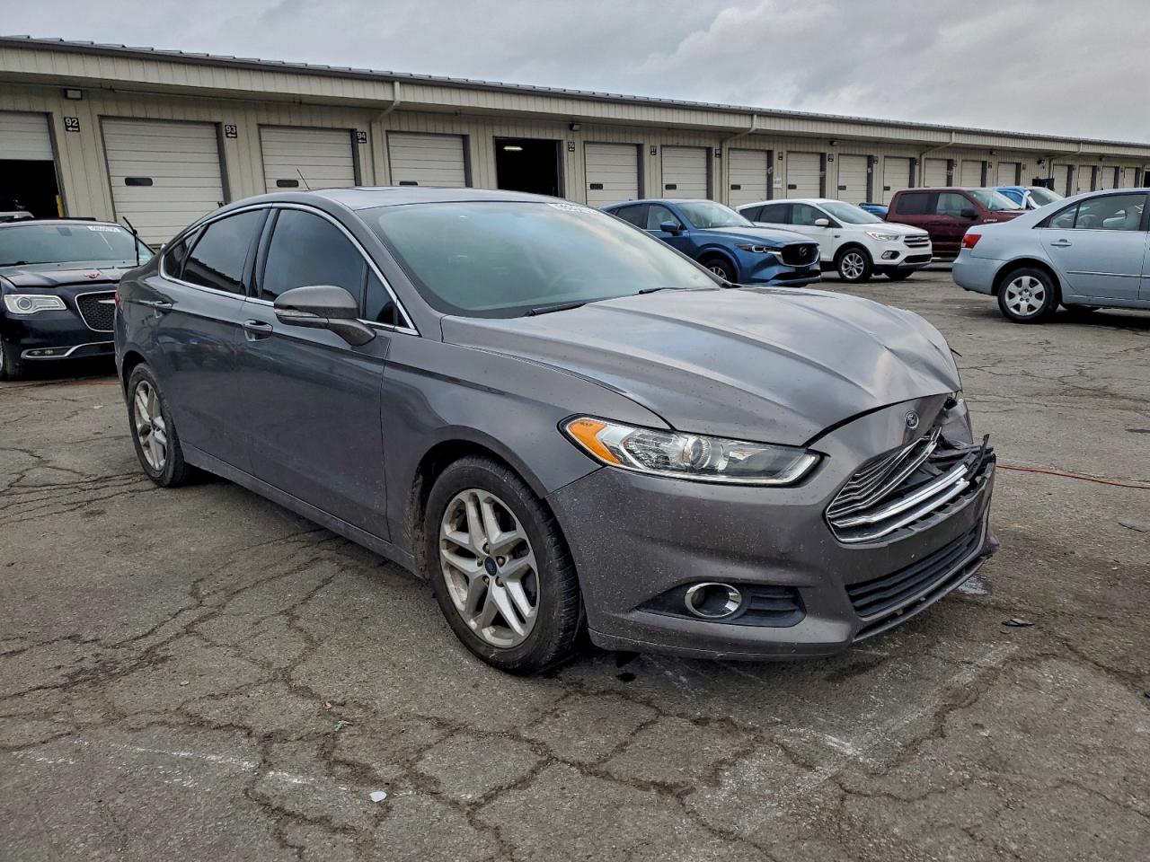 Ford Fusion Se Image 4