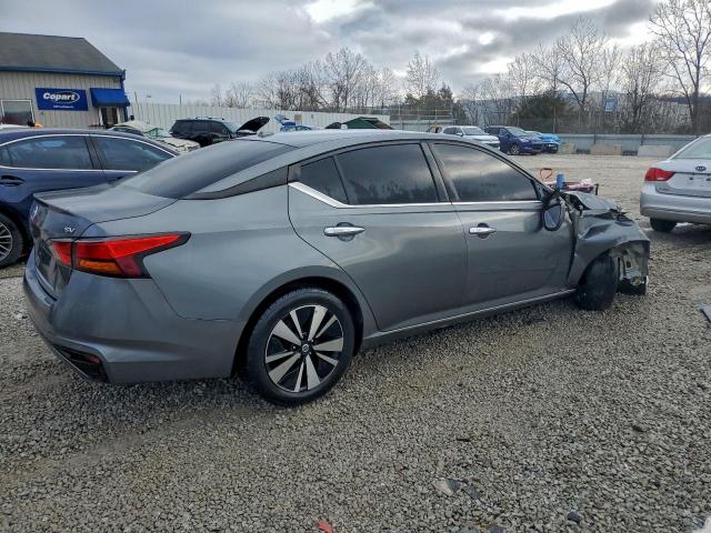 Nissan Altima Sv Image 4