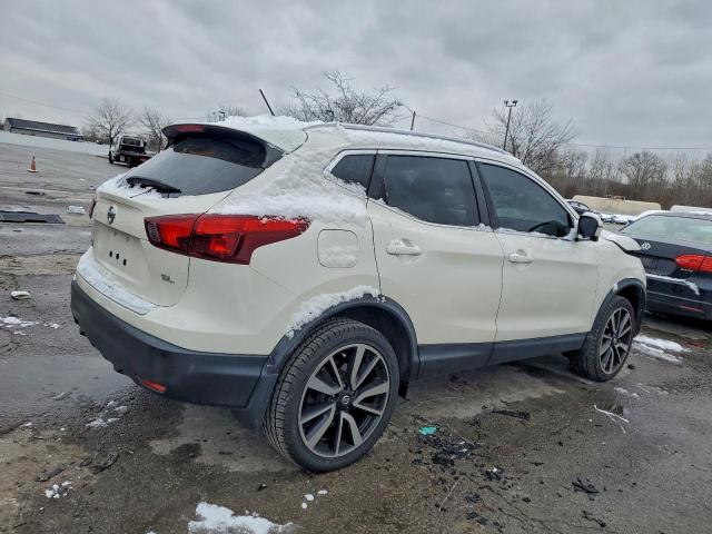 Nissan Rogue S Image 3