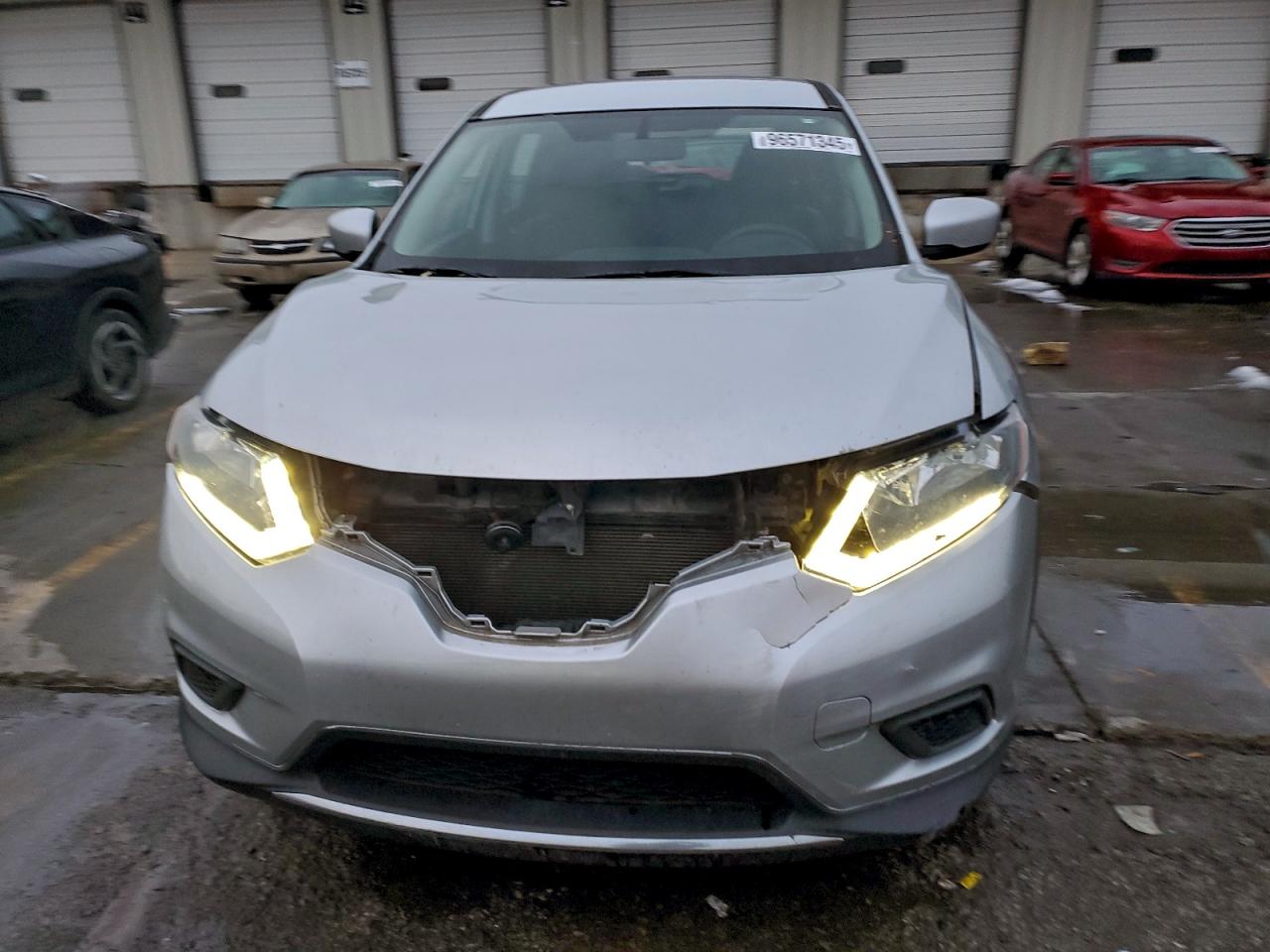 Nissan Rogue S Image 4