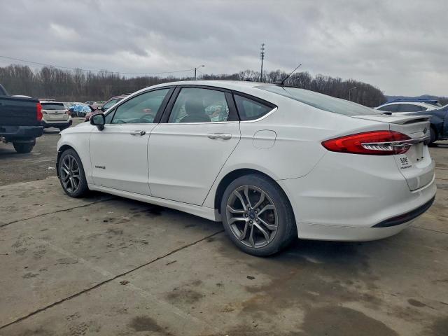 Ford Fusion Se Hybrid Image 7