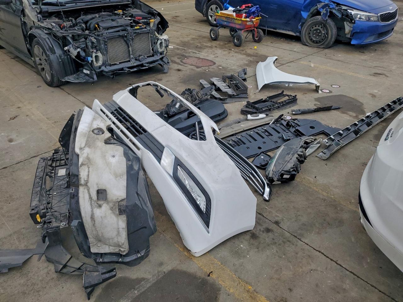 Ford Fusion Se Hybrid Image 4