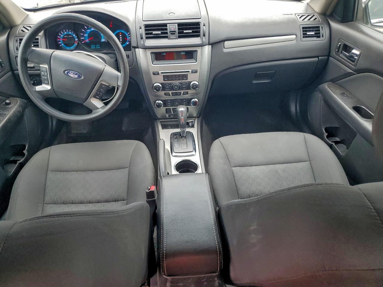 Ford Fusion Se Image 7