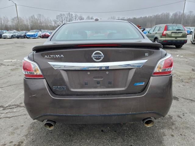 Nissan Altima 2.5 Image 8