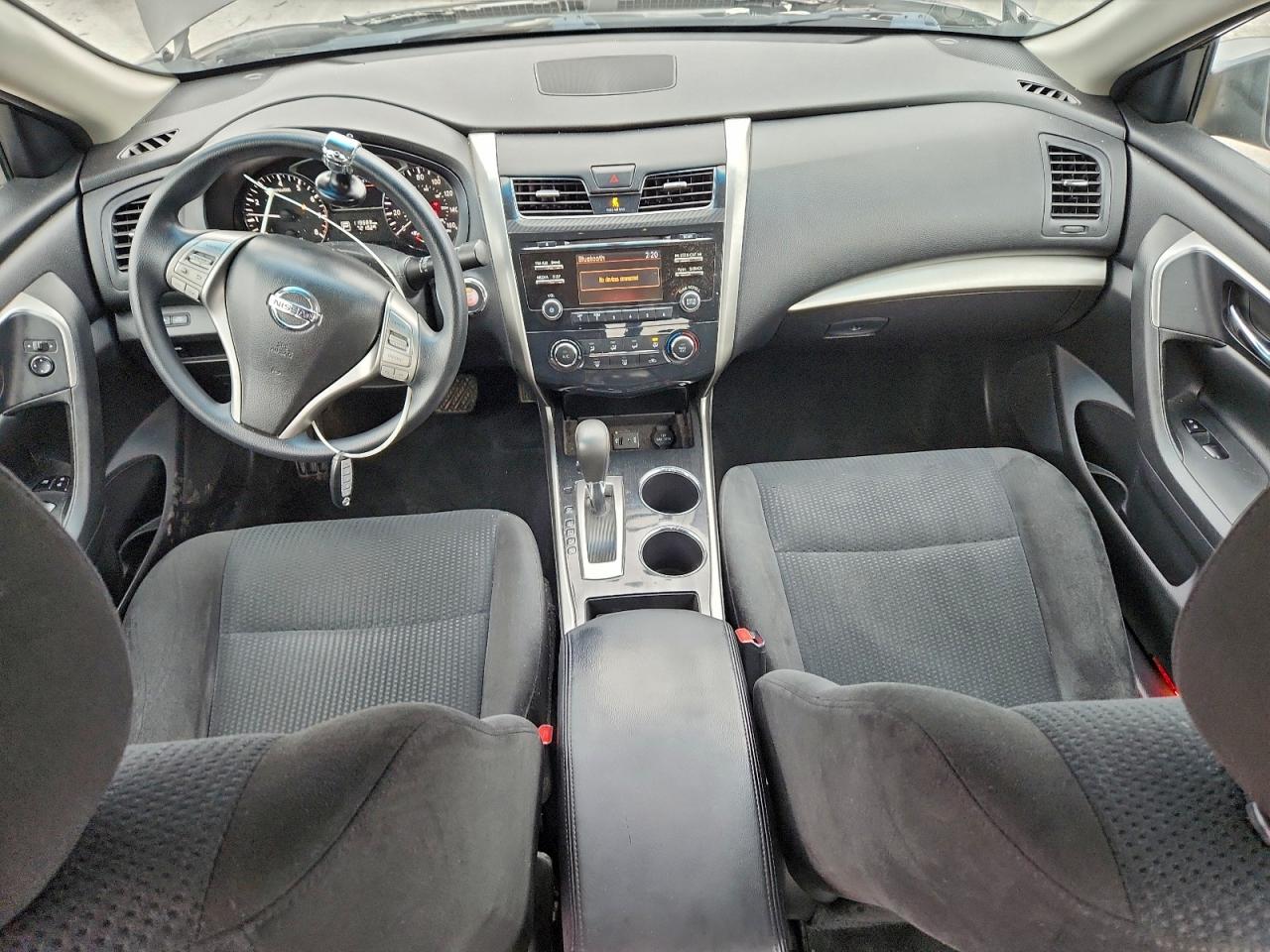 Nissan Altima 2.5 Image 6