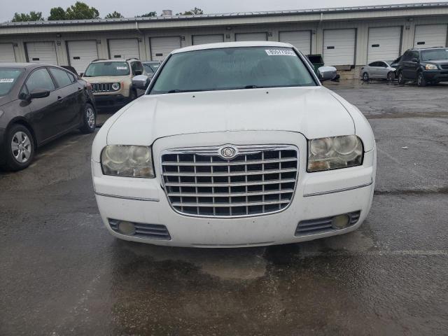 Chrysler 300 Touring Image 6