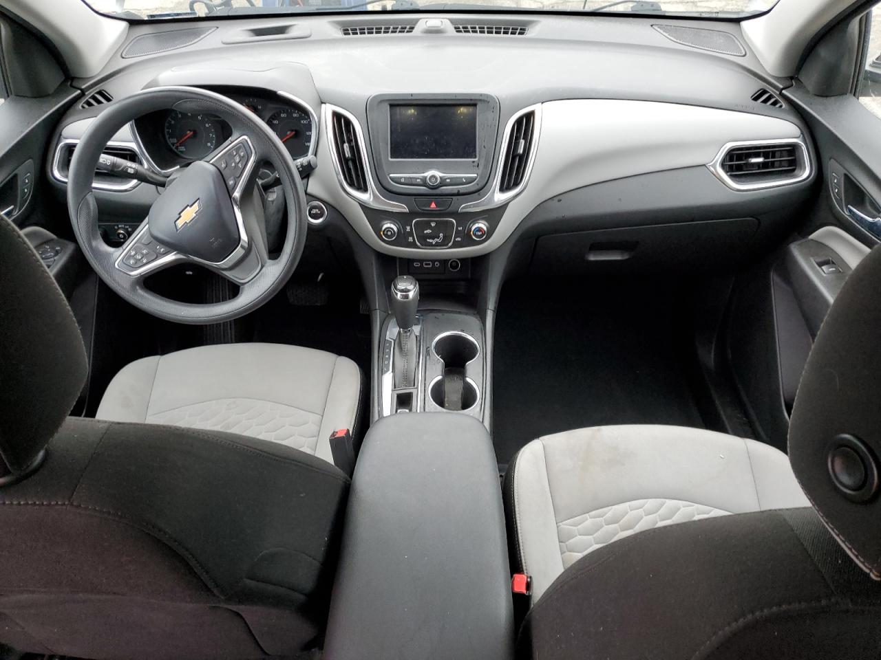 Chevrolet Equinox Ls Image 4