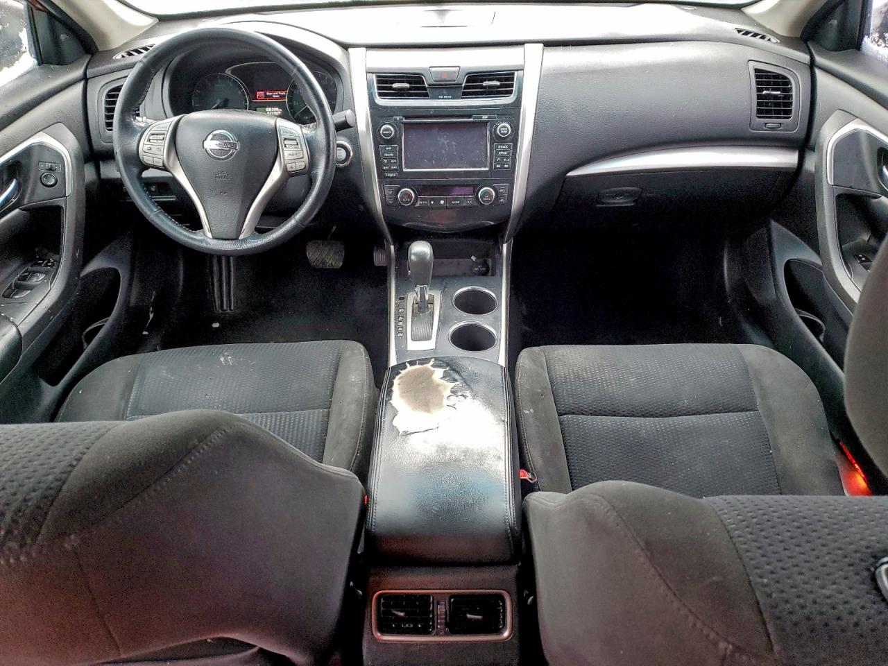 Nissan Altima 2.5 Image 8
