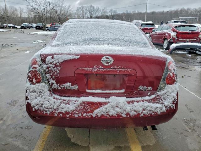 Nissan Altima S Image 4