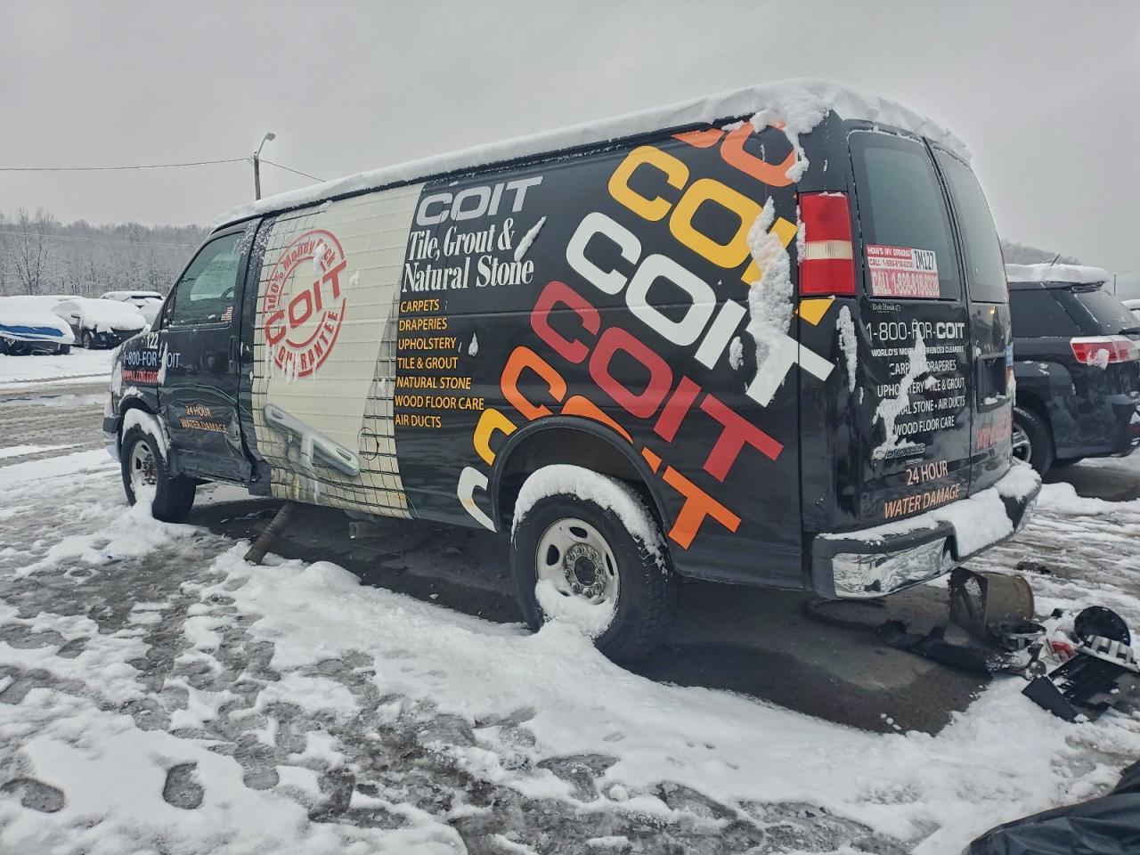 Chevrolet Express Image 4