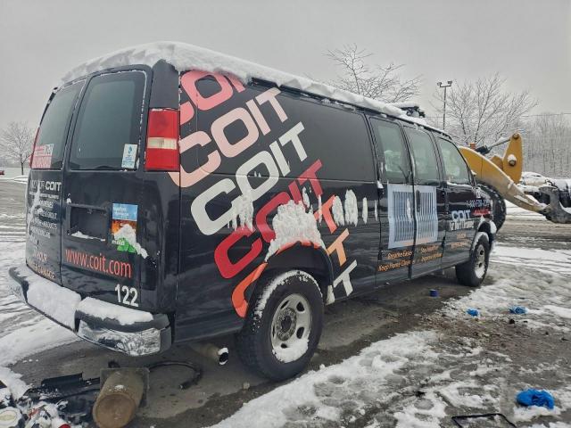 Chevrolet Express Image 2