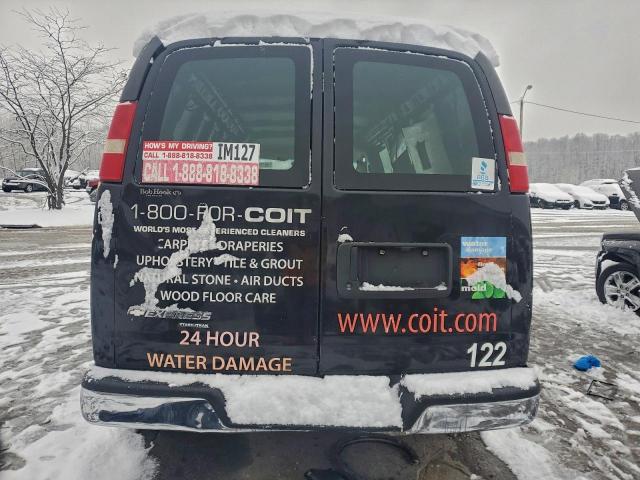 Chevrolet Express Image 12