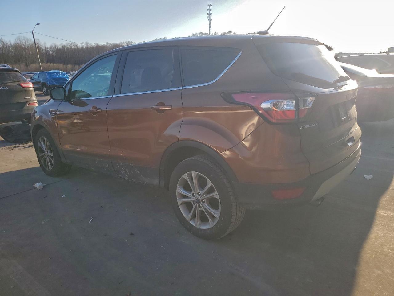 Ford Escape Se Image 4