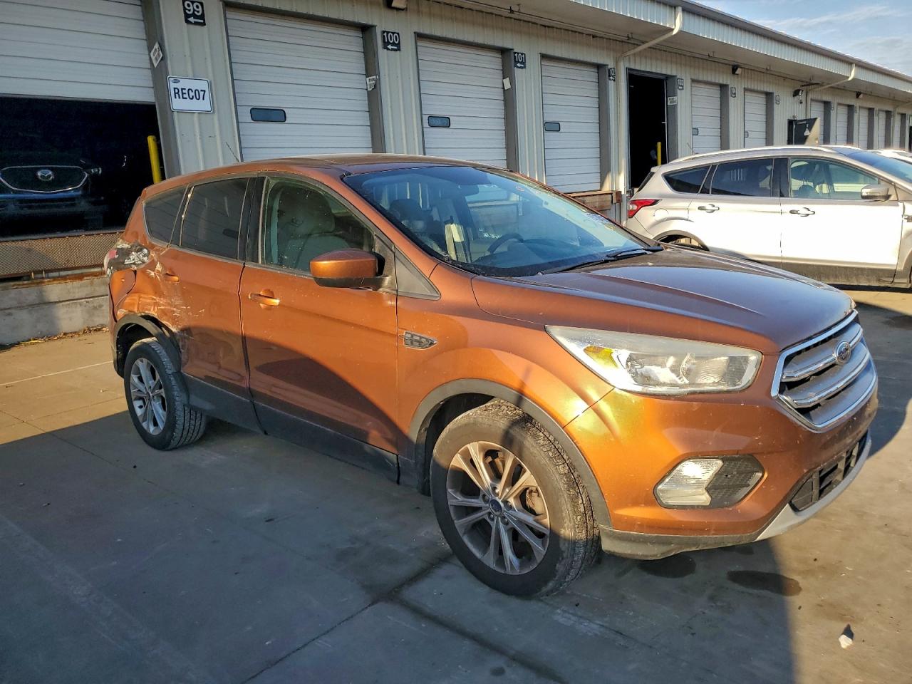 Ford Escape Se Image 5