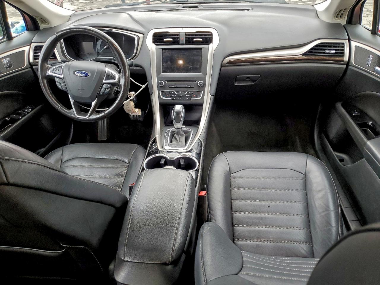 Ford Fusion Se Image 4