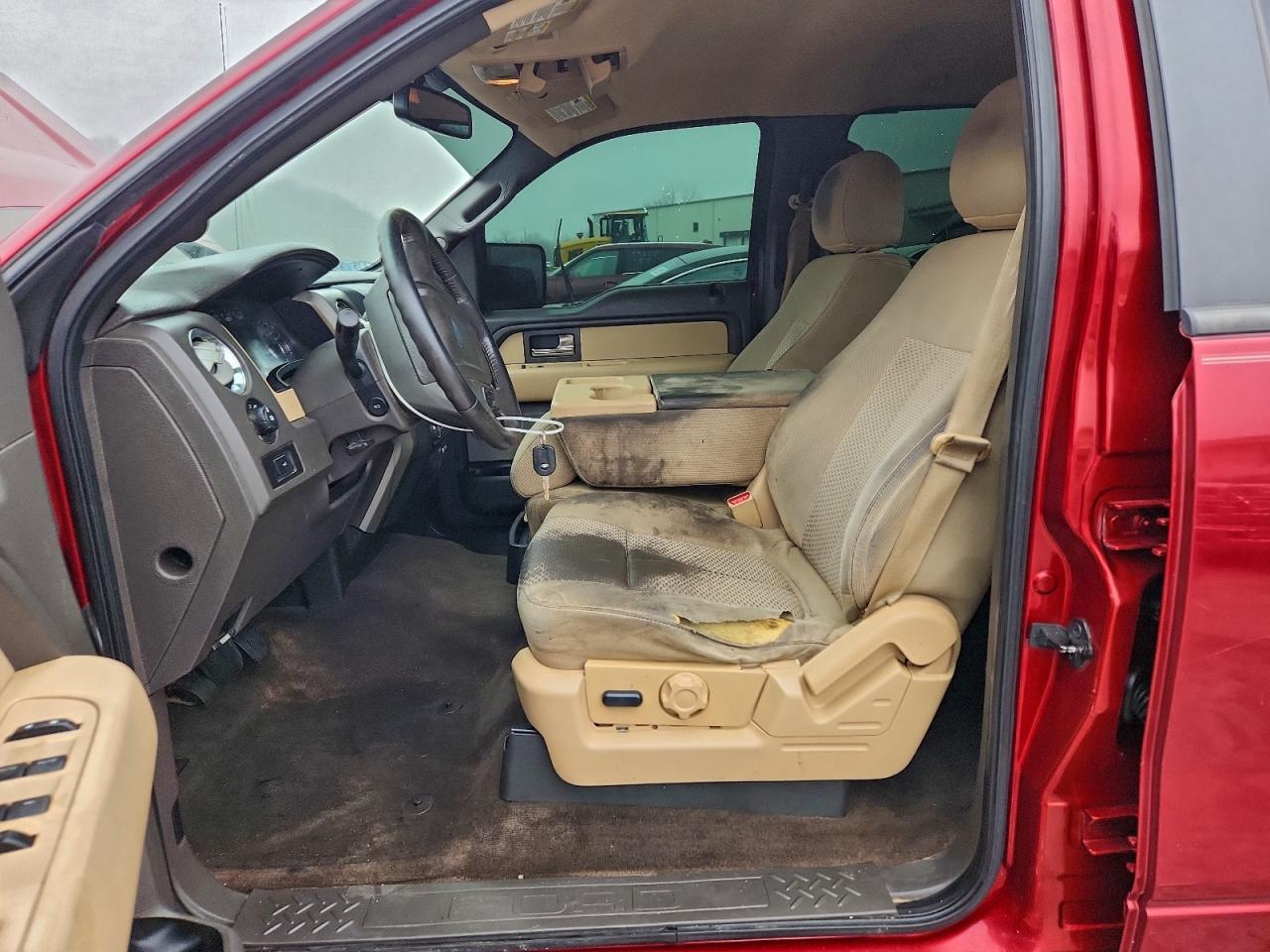 Ford F-150 Supercrew Image 9