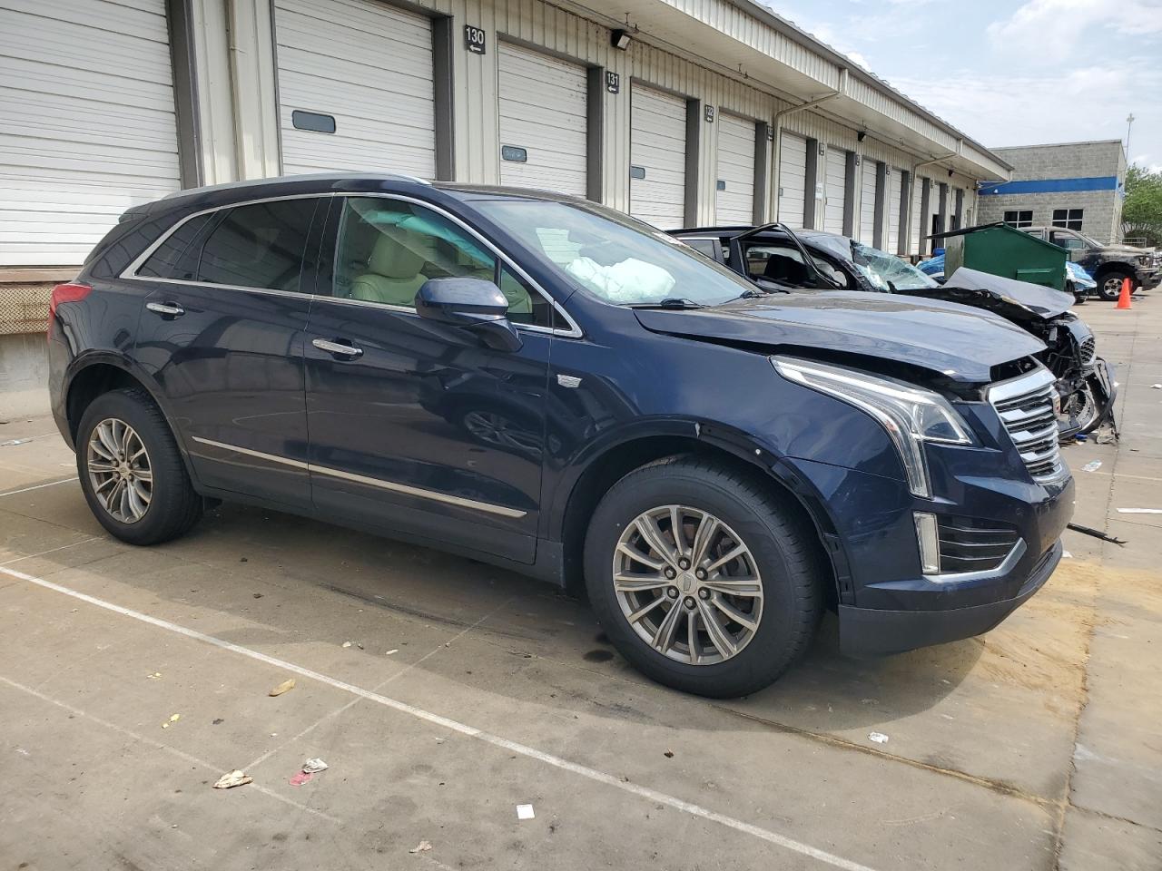 Cadillac XT5 Luxury Image 6