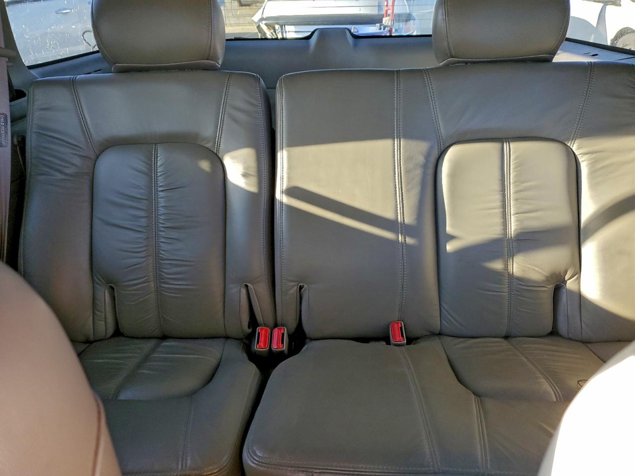 Oldsmobile Bravada Image 7