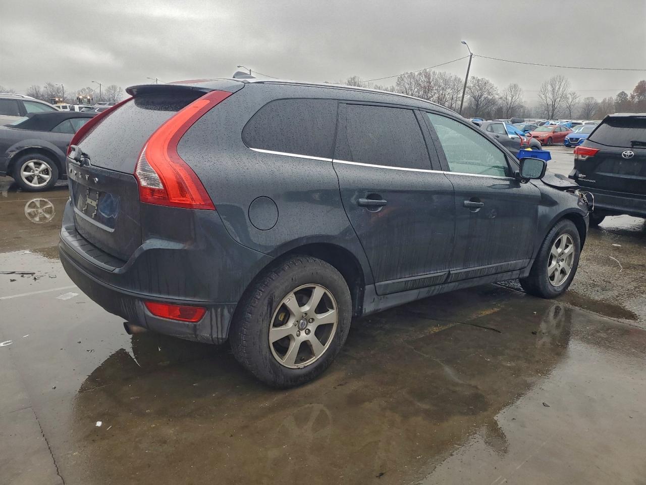Volvo XC60 3.2 Image 2