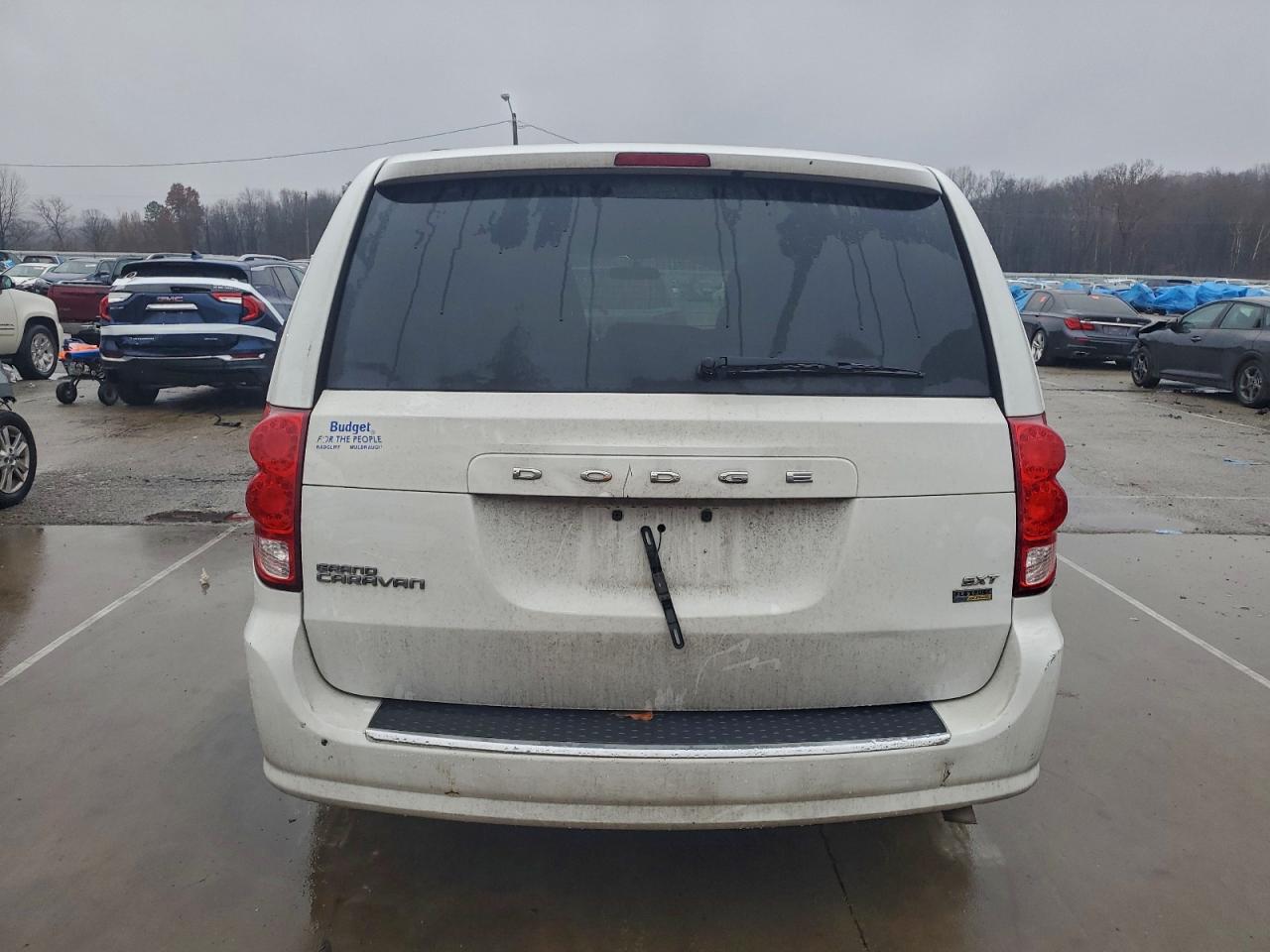 Dodge Caravan Sxt Image 3