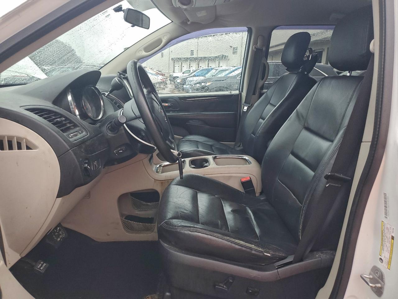 Dodge Caravan Sxt Image 4