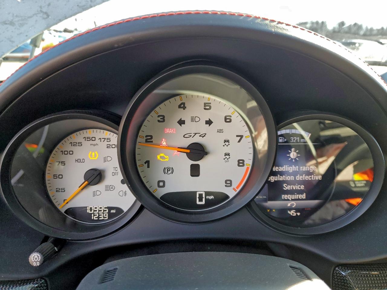 Porsche Cayman Gt4 Image 3