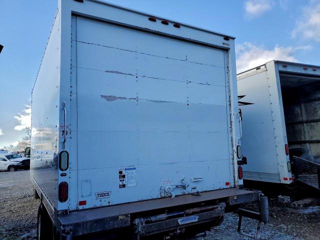 Ford Econoline E350 Super Duty Cutaway Van Image 9