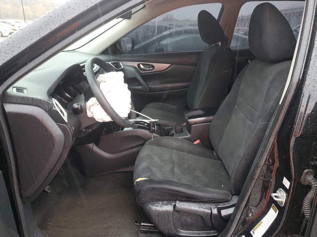 Nissan Rogue S Image 6