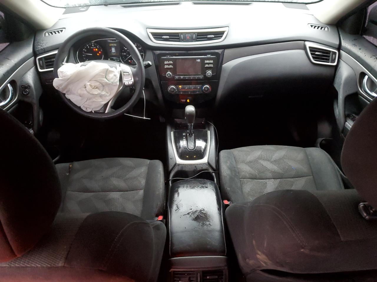 Nissan Rogue S Image 4