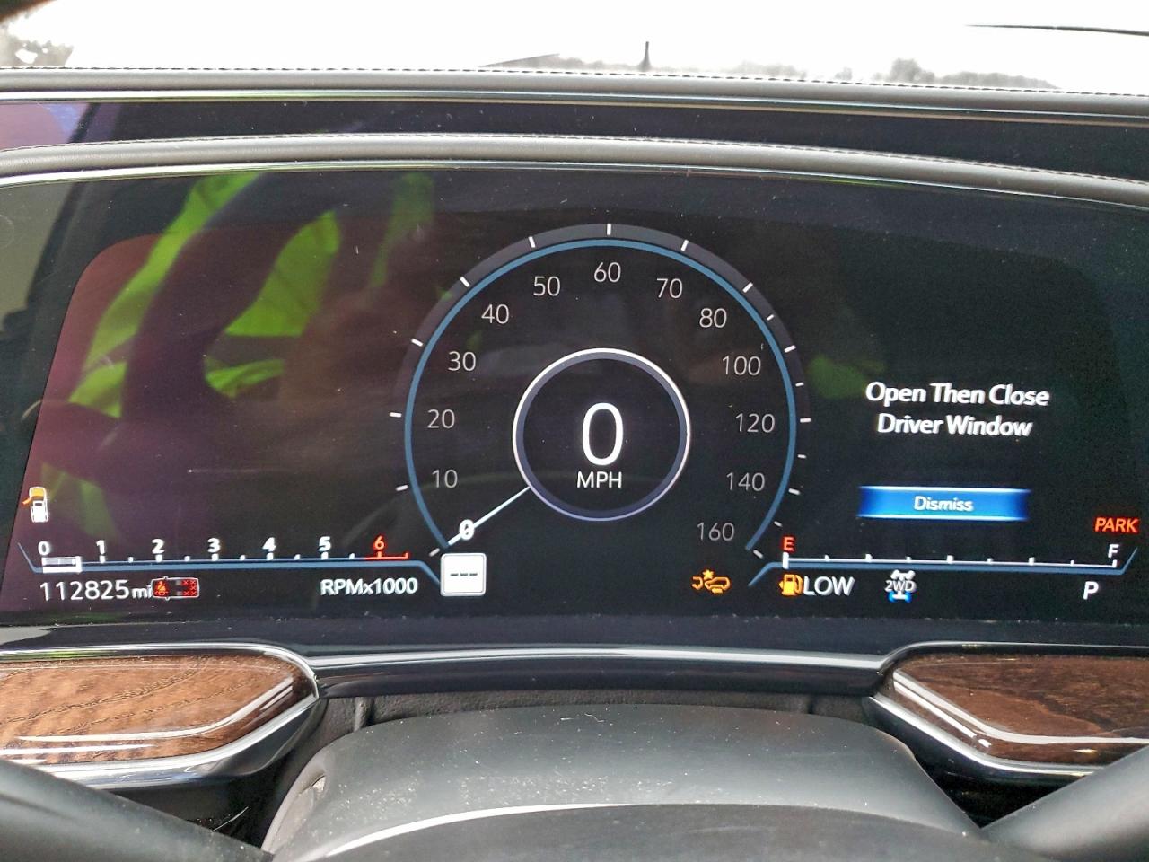 Cadillac Escalade Premium Luxury Platinum Image 13