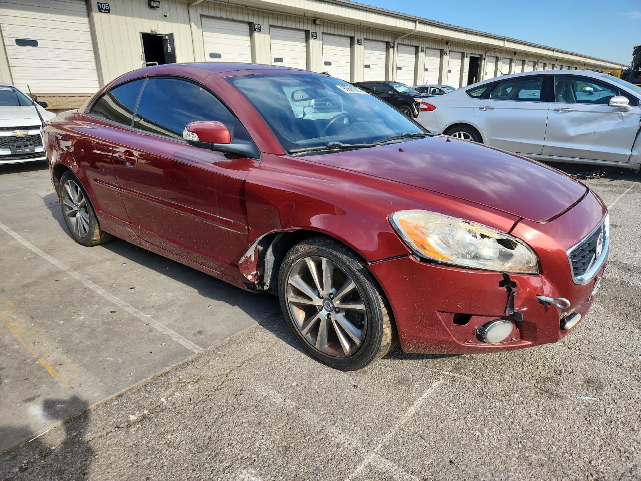 Volvo C70 T5 Image 10