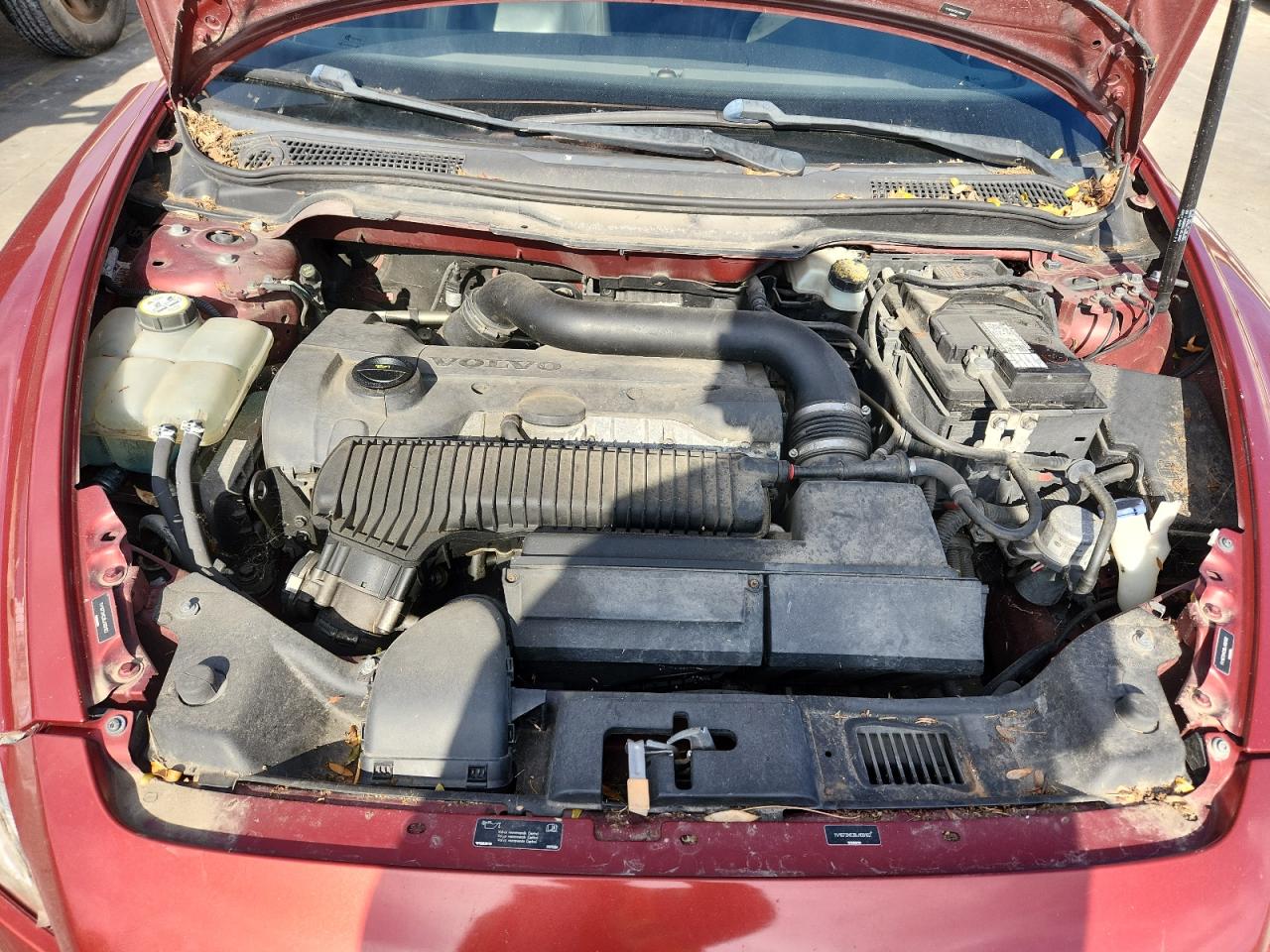 Volvo C70 T5 Image 12