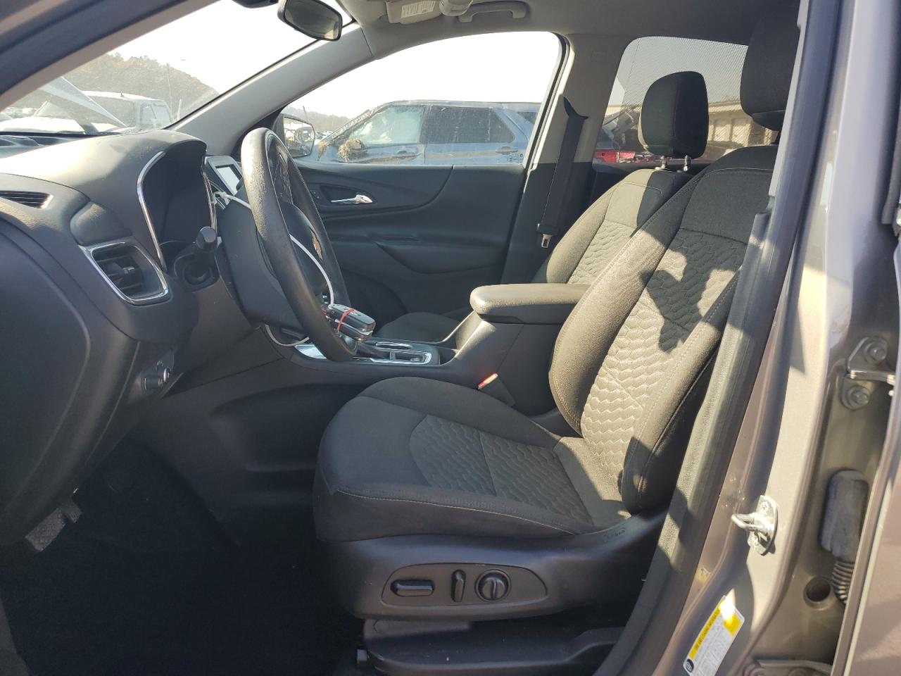 Chevrolet Equinox Lt Image 3