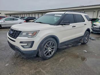  Salvage Ford Explorer