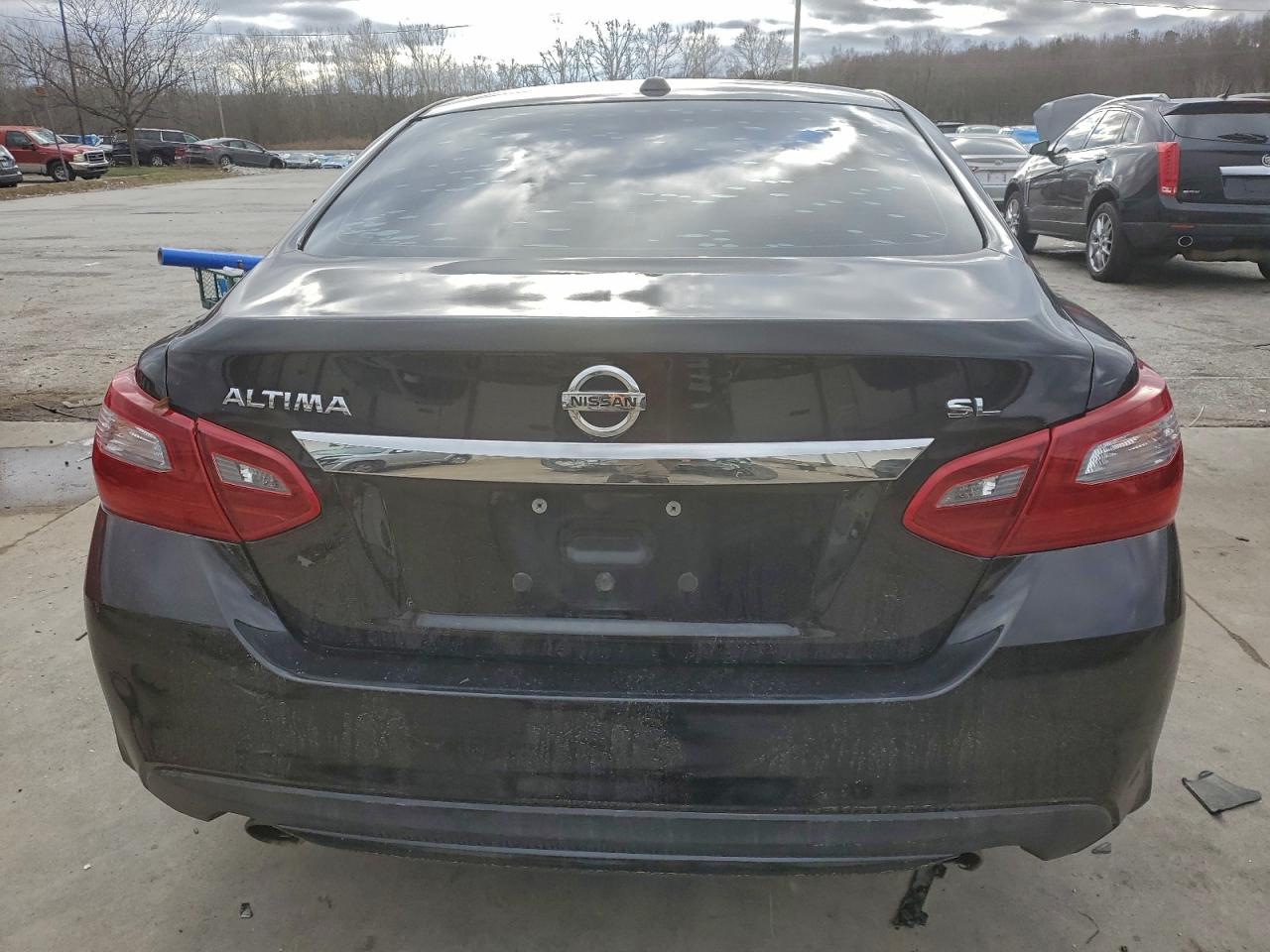 Nissan Altima 2.5 Image 4