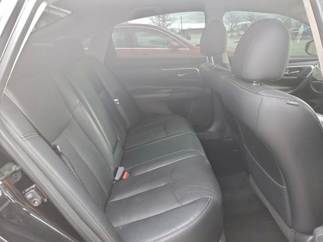 Nissan Altima 2.5 Image 9