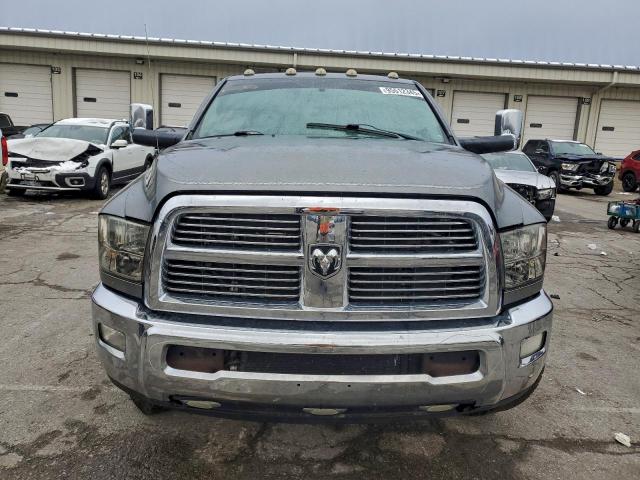 Dodge Ram 2500 Laramie Image 2