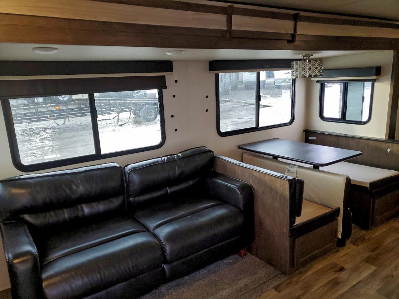 Forest River Heritage G Image 8