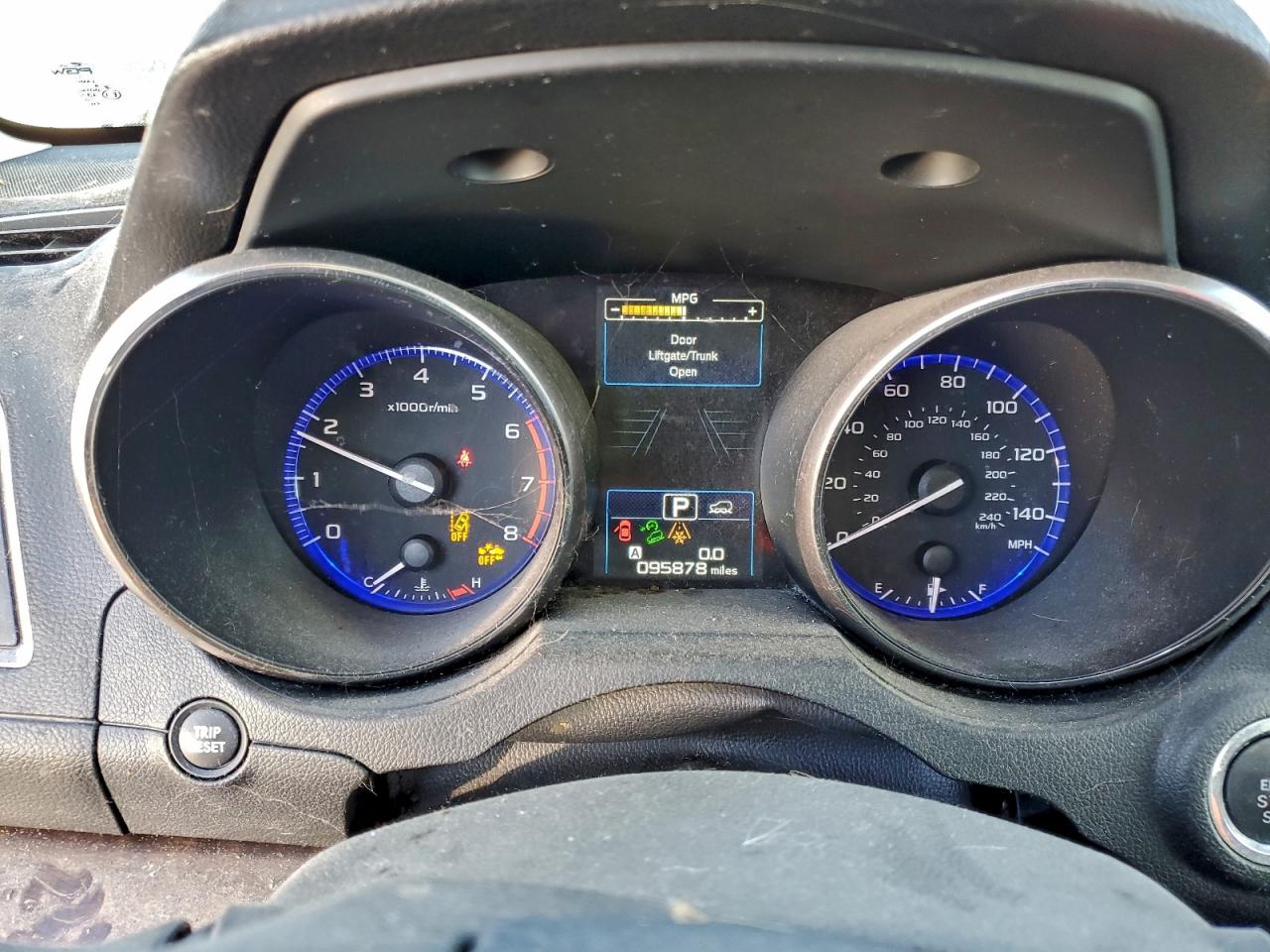 Subaru Outback 2.5i Limited Image 3