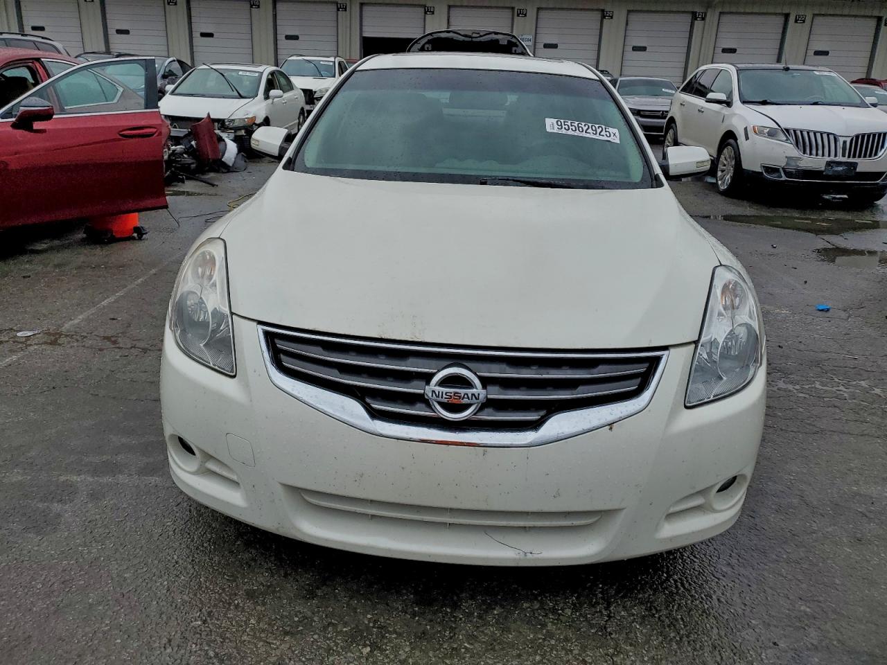 Nissan Altima Sr Image 7