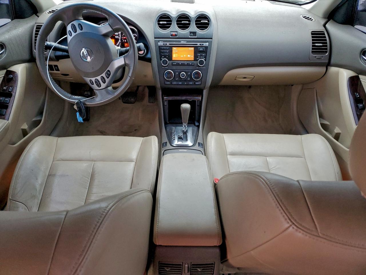 Nissan Altima Sr Image 11