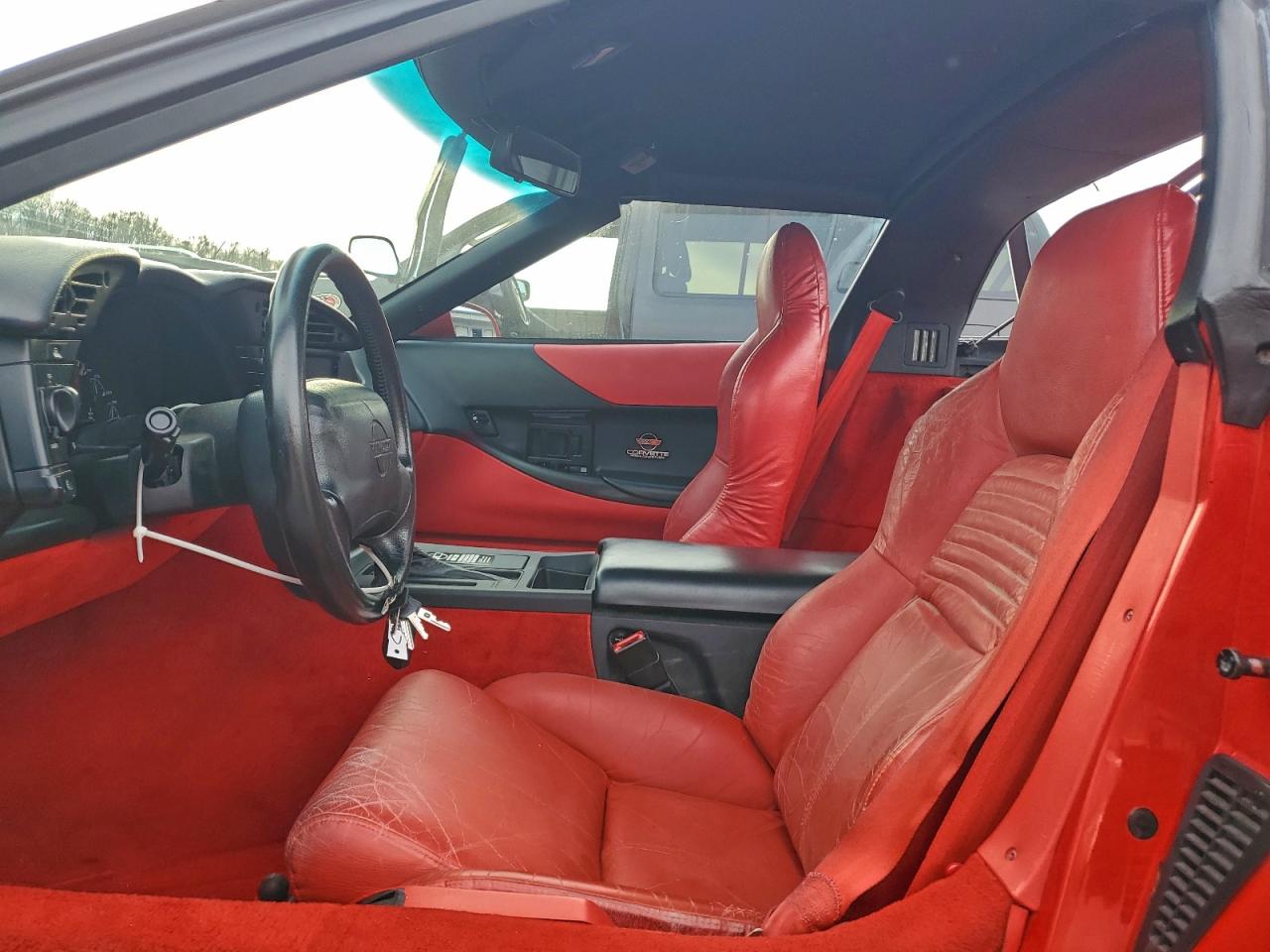 Chevrolet Corvette Image 4