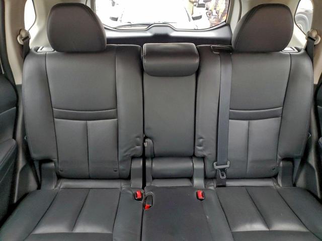 Nissan Rogue S Image 7