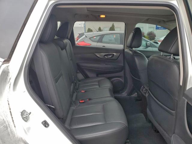 Nissan Rogue S Image 5