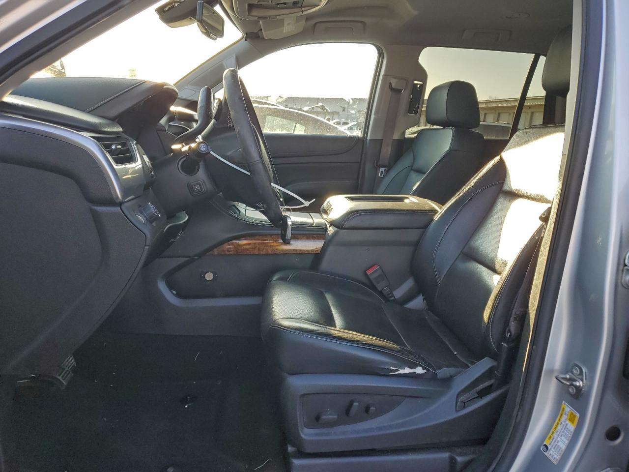 Chev Tahoe C1500 Premier Image 6