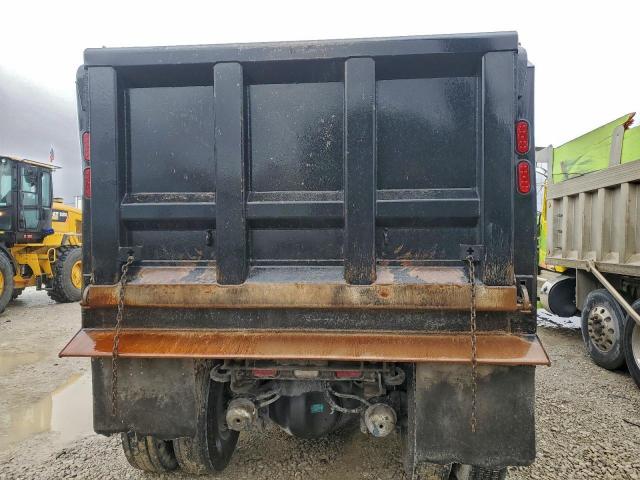 Peterbilt 348 Image 8