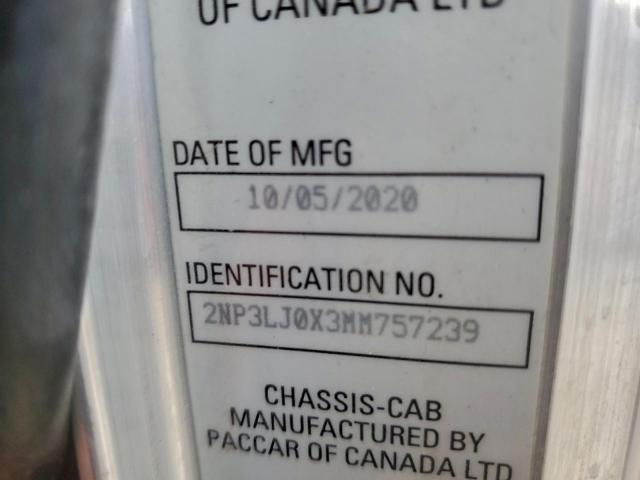 Peterbilt 348 Image 2