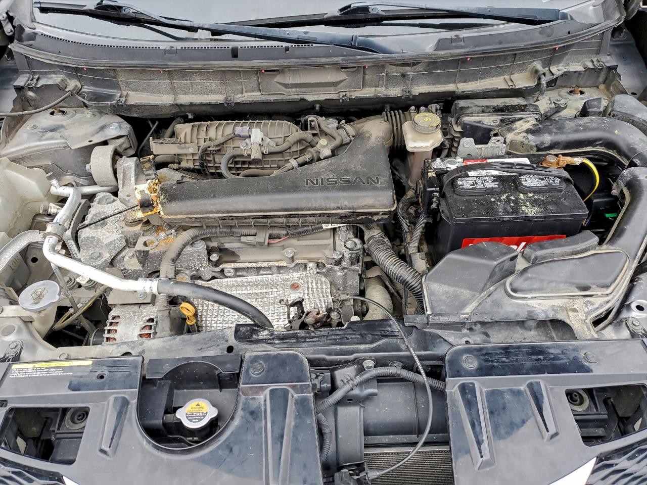 Nissan Rogue S Image 5