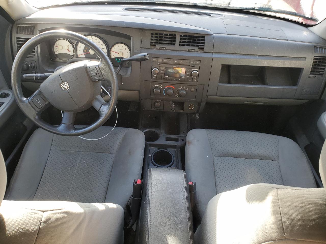 Dodge Dakota Sxt Image 4