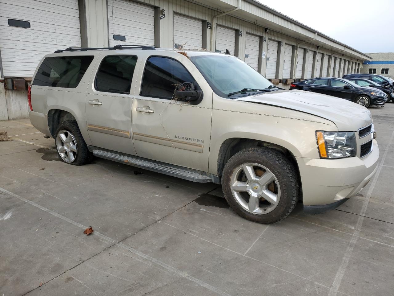 Chevrolet Suburban K1500 Lt Image 2
